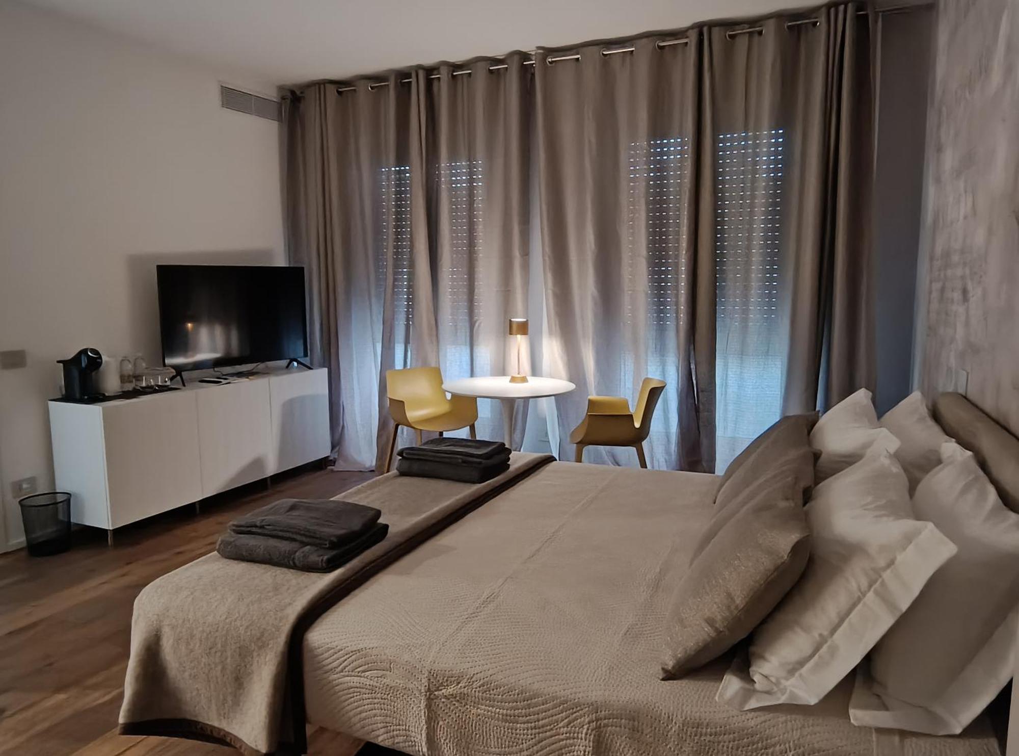Residenze Simari Luxury Apartment Padova Bagian luar foto