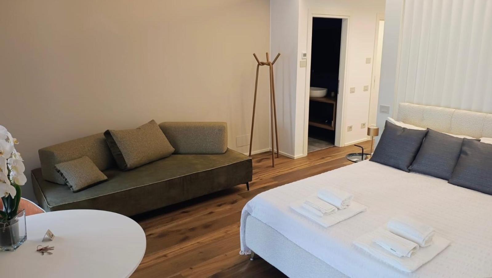 Residenze Simari Luxury Apartment Padova Bagian luar foto